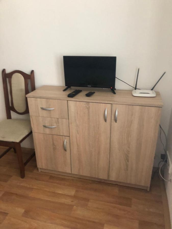 Apartmany - Skolni Chomutov Ngoại thất bức ảnh